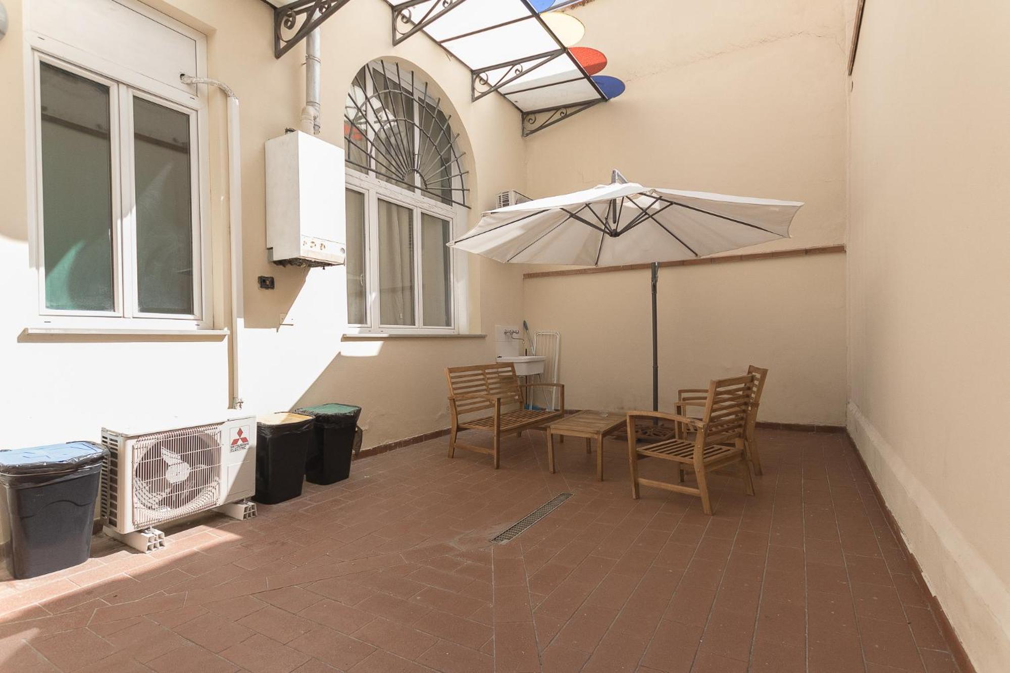 Amalia Apartment Via La Farina Φλωρεντία Εξωτερικό φωτογραφία